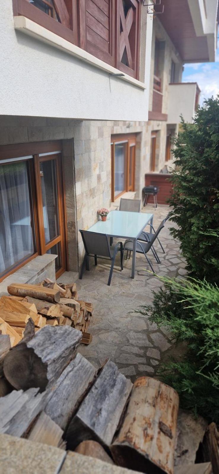 Pirin lodge cosy apartment Bansko Exterior foto
